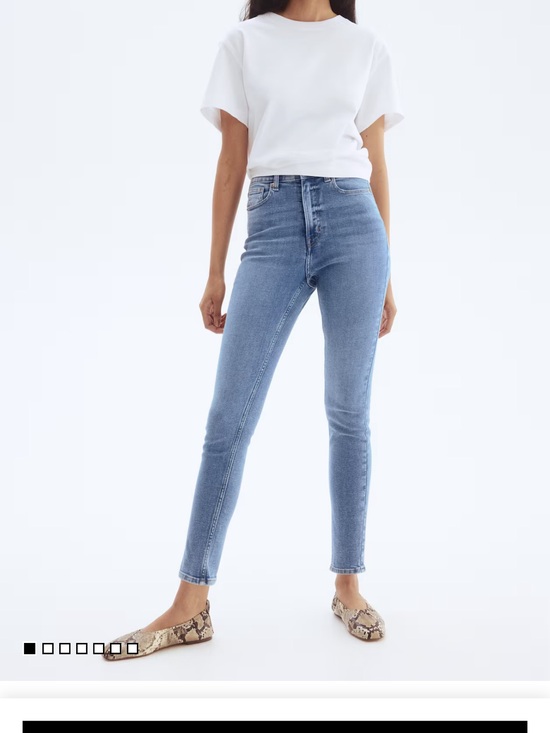 H&M Denim - H&M Women's Skinny Jeans in Light Blue Denim